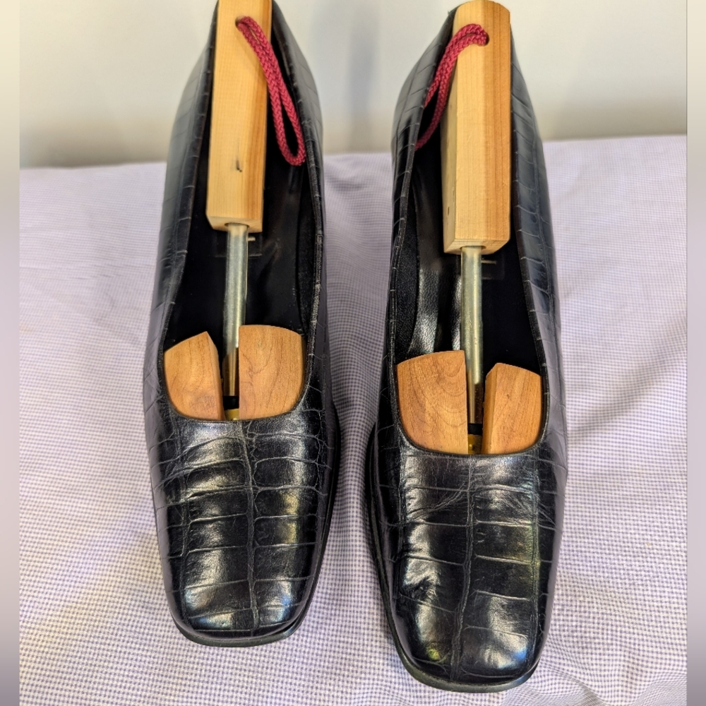 Y2K Amalfi Black Croc-Embossed Leather Pumps | Made in Italy Square Toe Heels - Picture 3 of 12